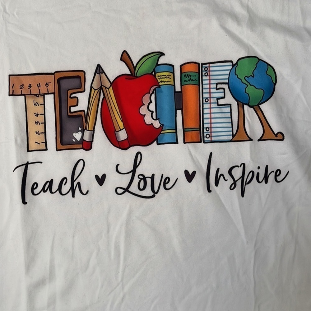 Teacher t-shirt - Picture 2 of 3